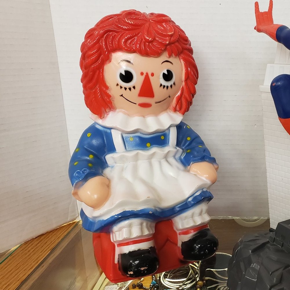 Vintage 1972 Bobbs Merril Raggedy Ann Piggy Bank approx 11"
